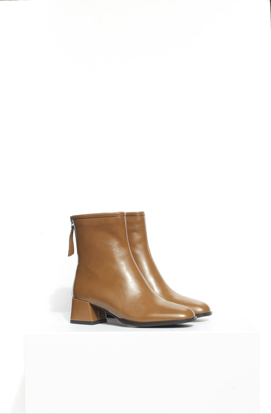 FRANCA, Tan Ankle Boot